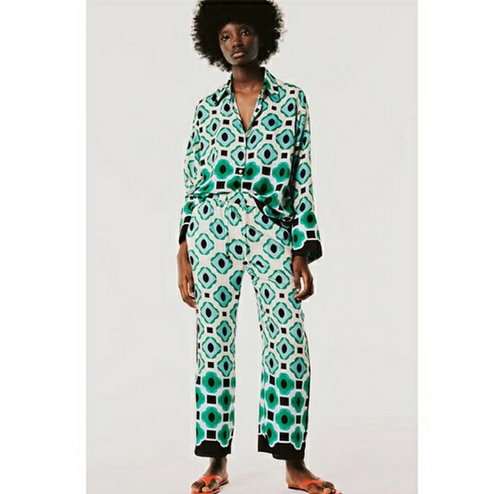 Zara Bloggers Favorite Geometric Print Satin Pajama Style Set